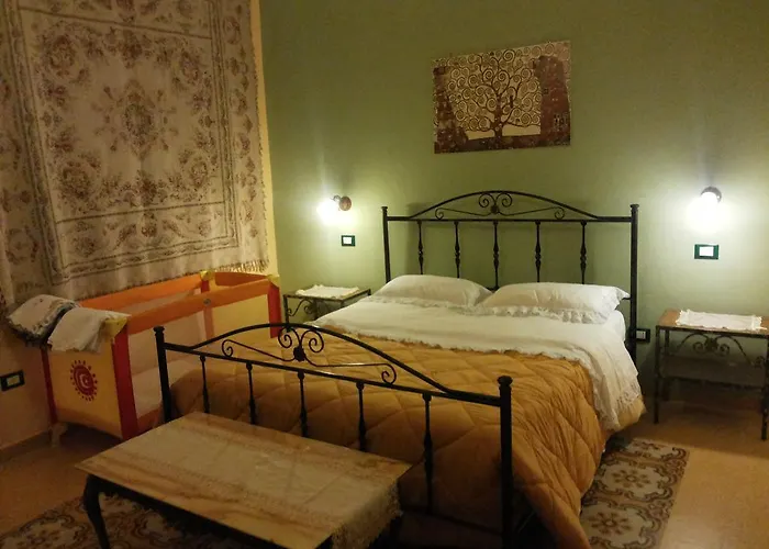 La Rondinella Карини